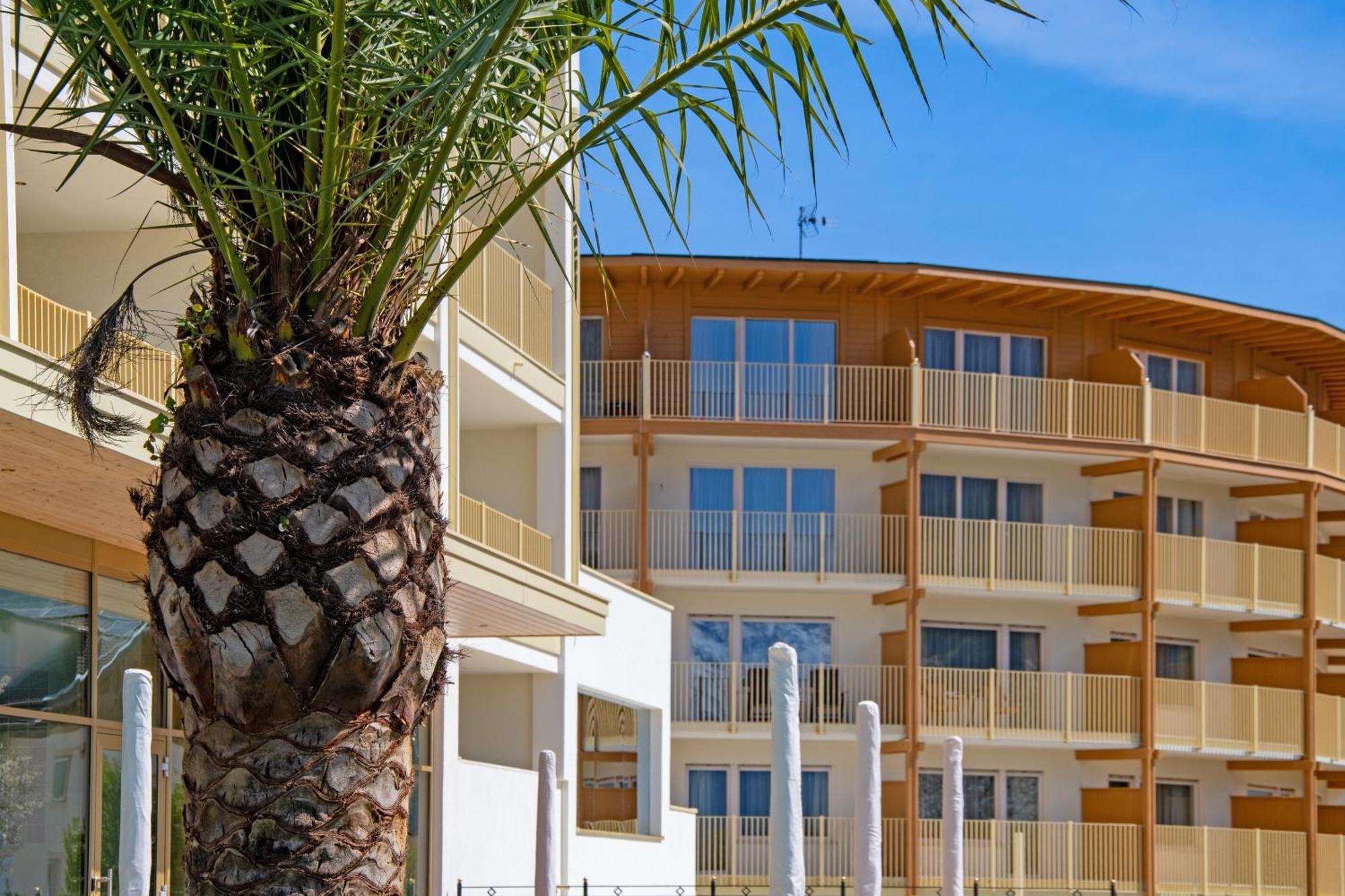 Hotel Nocturnes Naturns Exterior photo